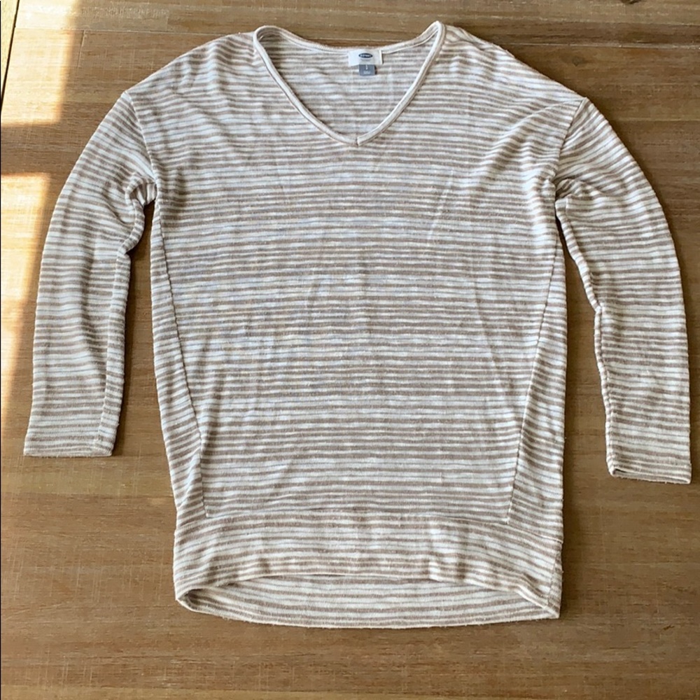 Old Navy Gold & Cream long sleeve top